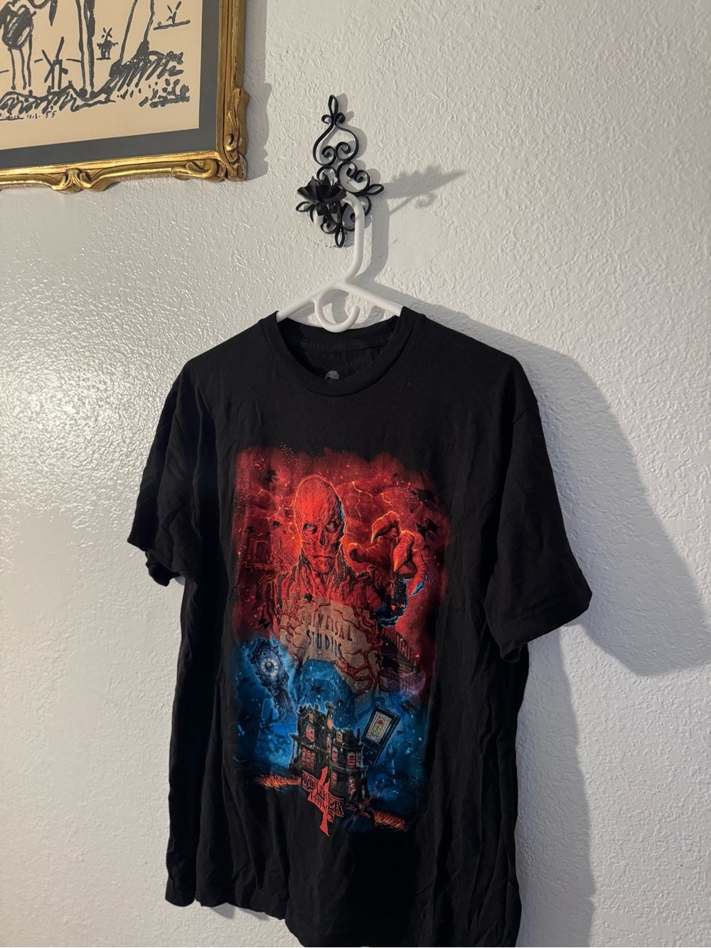 HHN TEE - Picture 2 of 5